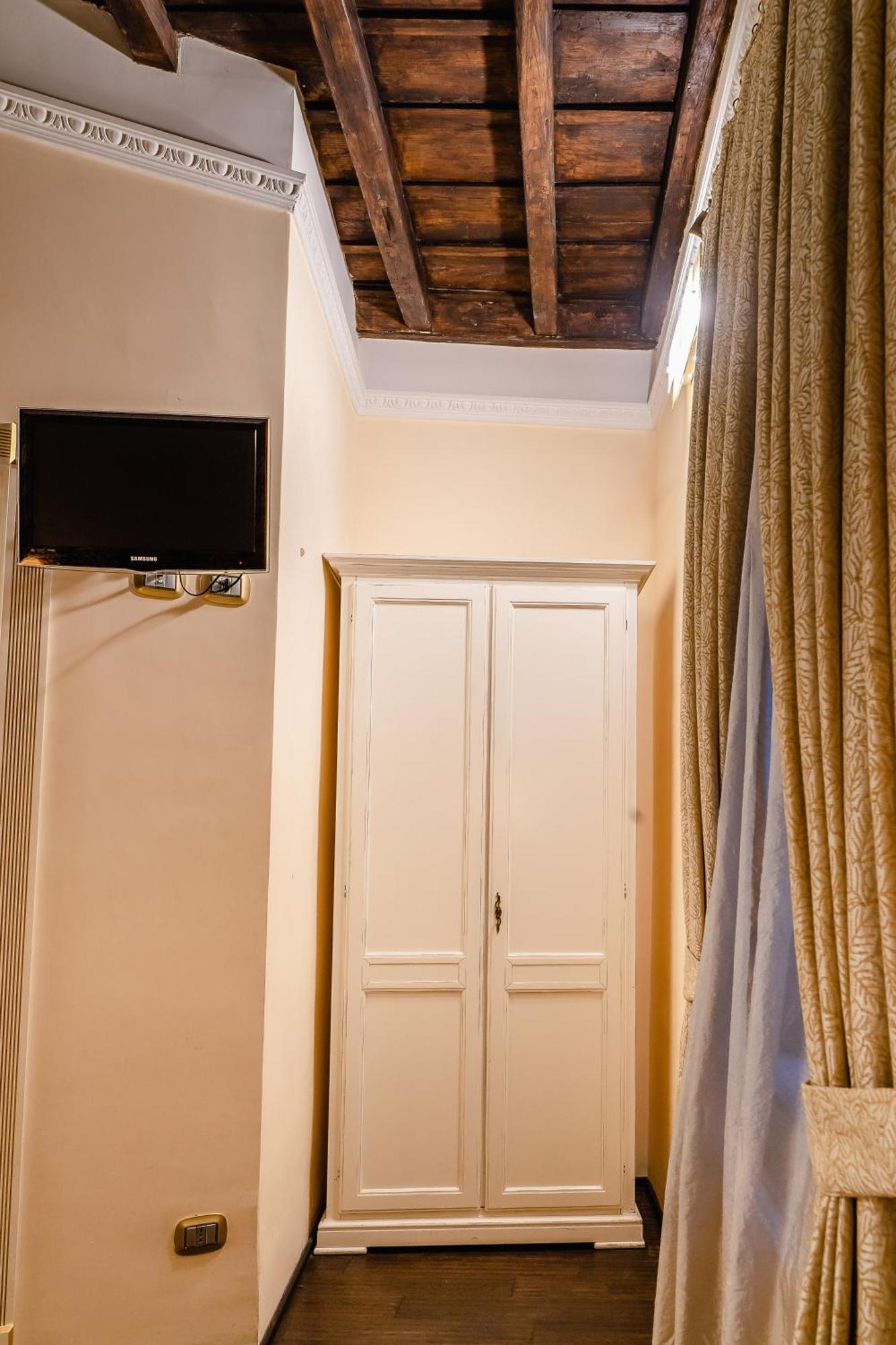 Locanda Del Sole-Roma Piazza Di Spagna Ripetta Room photo